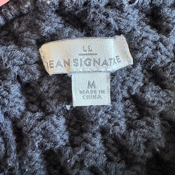 L.L. Bean Fisherman Sweater - Picture 3 of 5